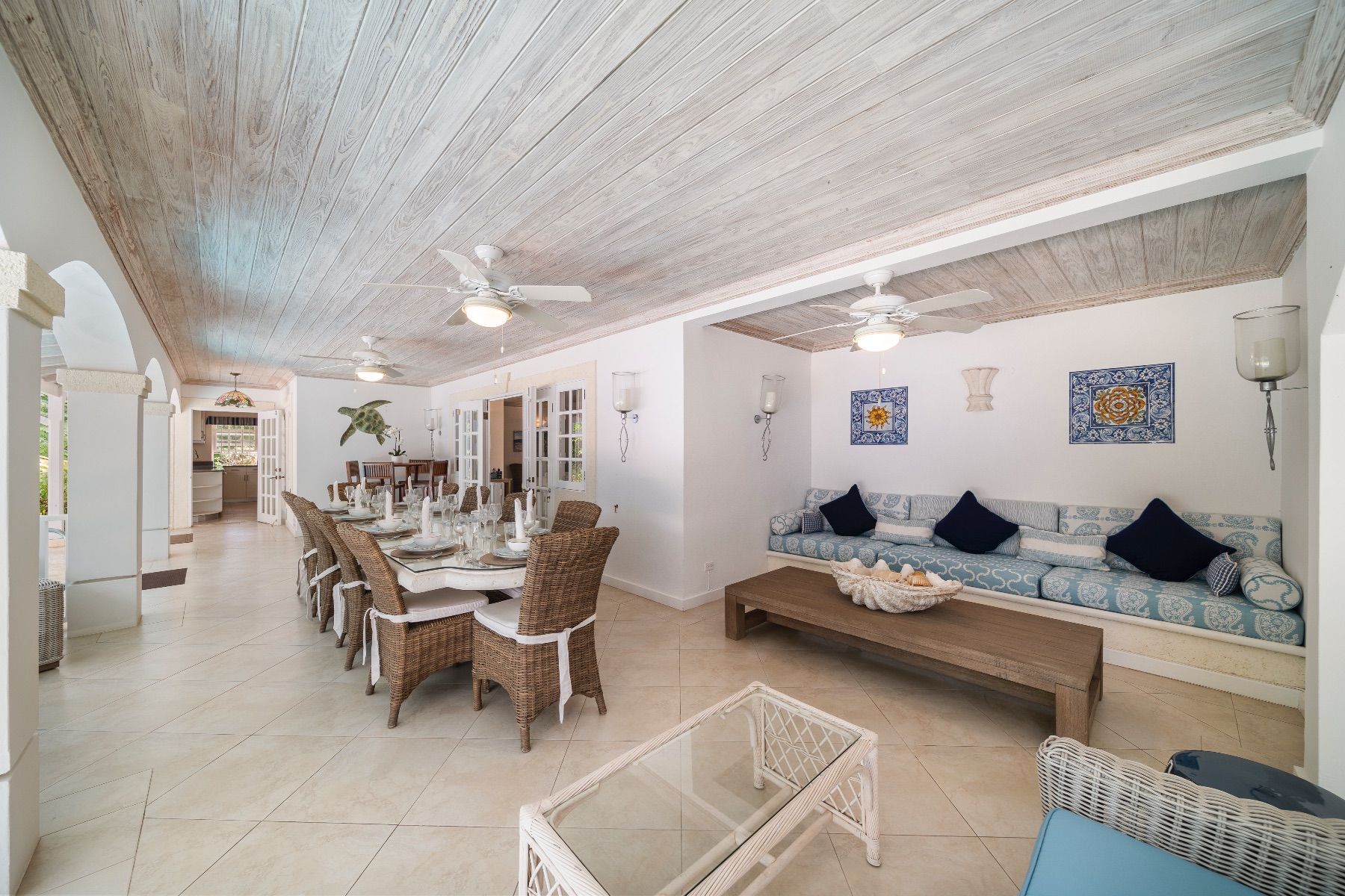 Sandalwood House villa photo.